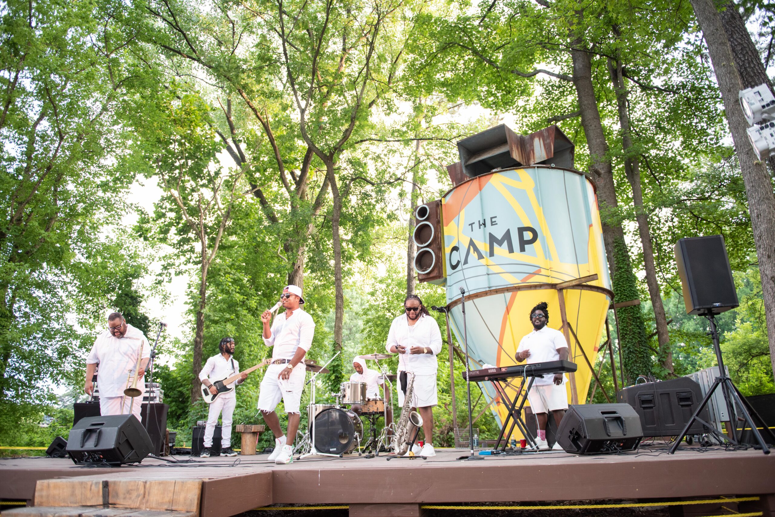 live music in the camp